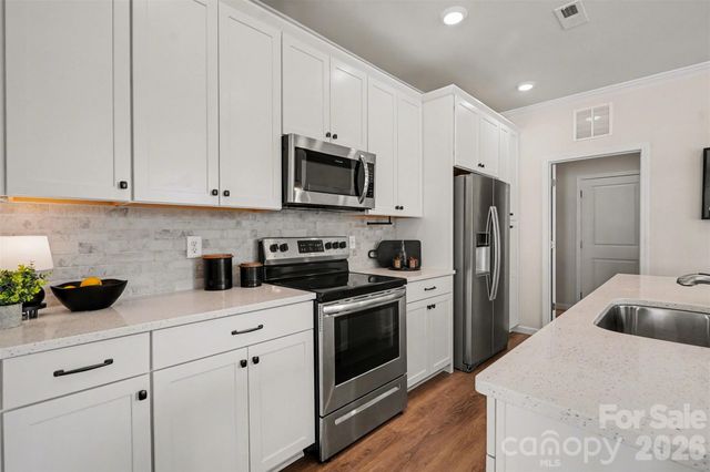 8238 Merryvale Lane, Charlotte, NC 28214