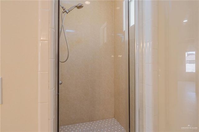 913 Keystone Drive, Mission, TX 78572