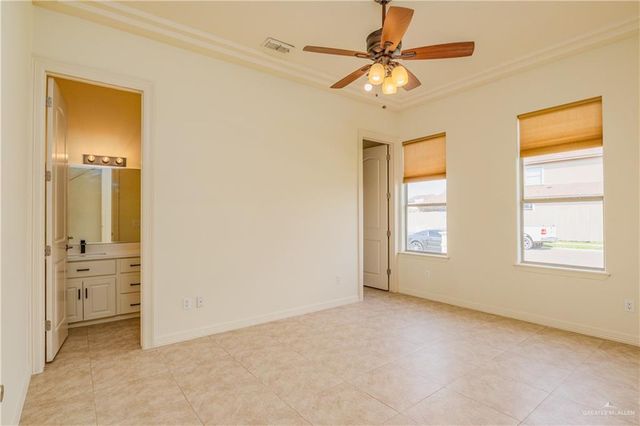 913 Keystone Drive, Mission, TX 78572