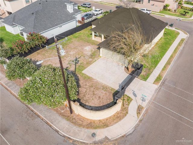 913 Keystone Drive, Mission, TX 78572