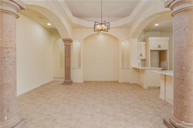 913 Keystone Drive, Mission, TX 78572