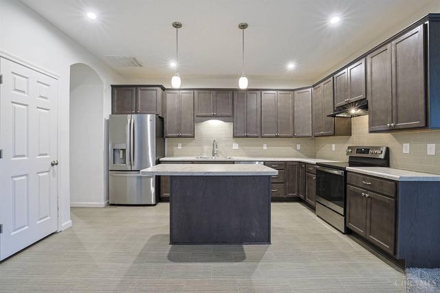 8147 Westfall Lane, West Chester, OH 45069