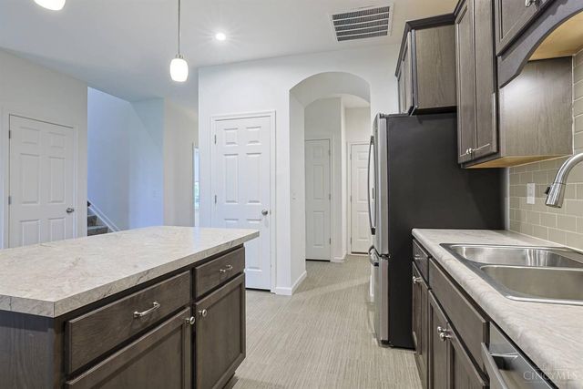 8147 Westfall Lane, West Chester, OH 45069