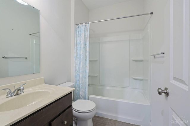 8147 Westfall Lane, West Chester, OH 45069