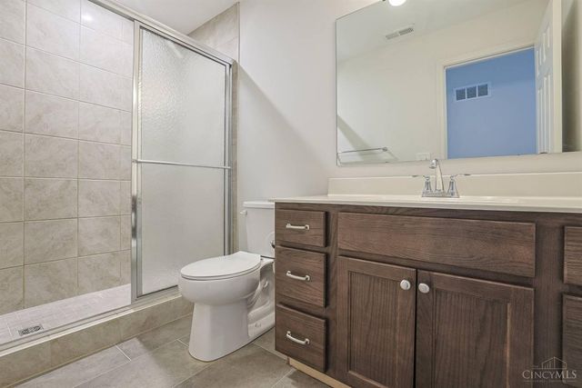 8147 Westfall Lane, West Chester, OH 45069