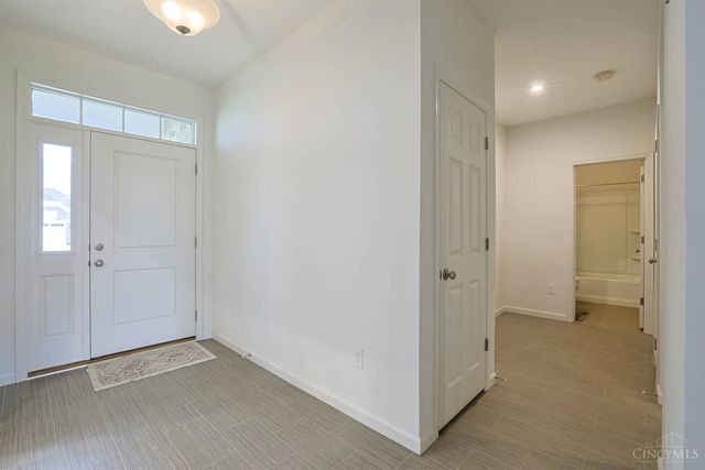 8147 Westfall Lane, West Chester, OH 45069