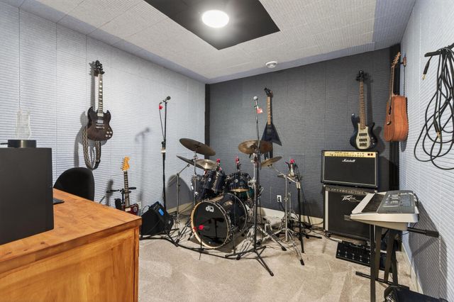 26567 145th Street NW, Zimmerman, MN 55398