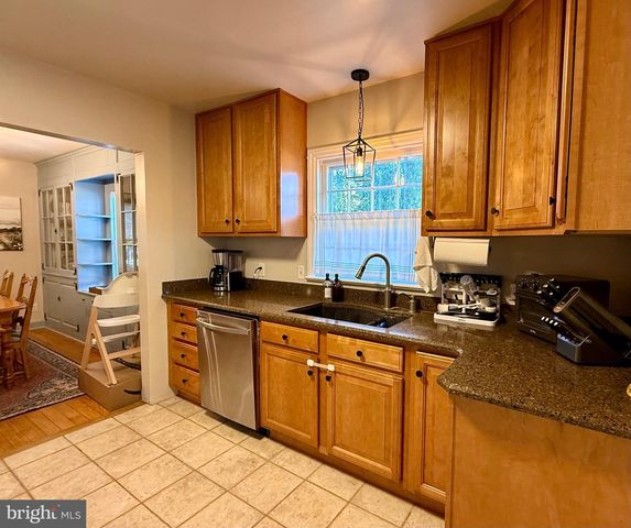 401 S 2ND ST, Denton, MD 21629