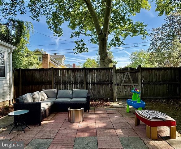 401 S 2ND ST, Denton, MD 21629