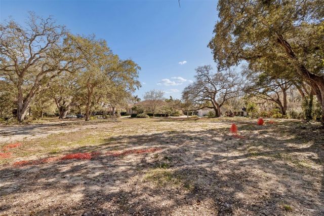 3015 W FAIR OAKS AVENUE, Tampa, FL 33611