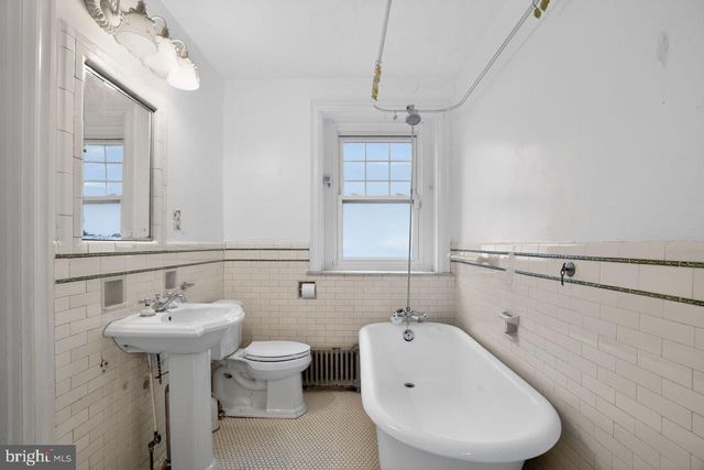 6393 WOODBINE AVE, Philadelphia, PA 19151