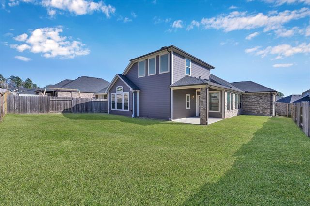 419 Stonebrook Lane, Conroe, TX 77304