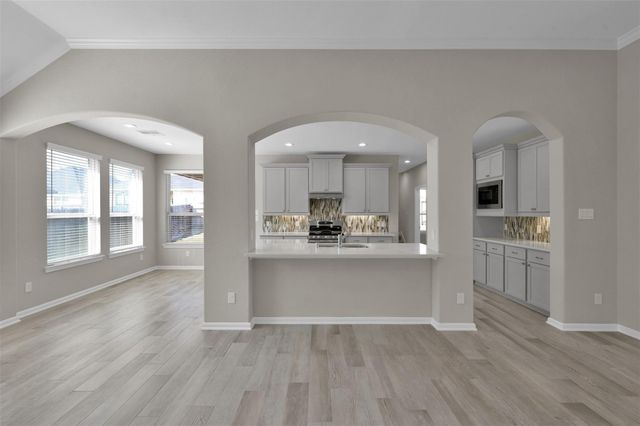 419 Stonebrook Lane, Conroe, TX 77304