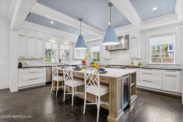 357 12TH Street, Atlantic Beach, FL 32233