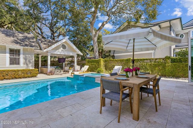 357 12TH Street, Atlantic Beach, FL 32233