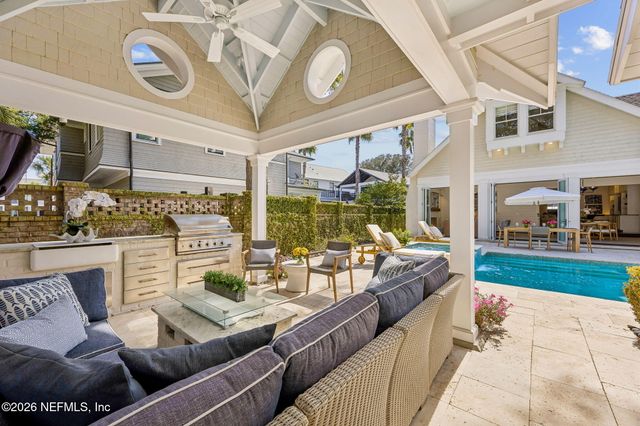 357 12TH Street, Atlantic Beach, FL 32233