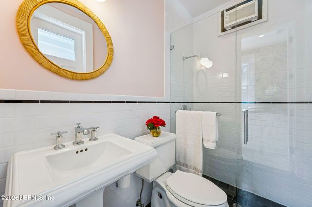 357 12TH Street, Atlantic Beach, FL 32233