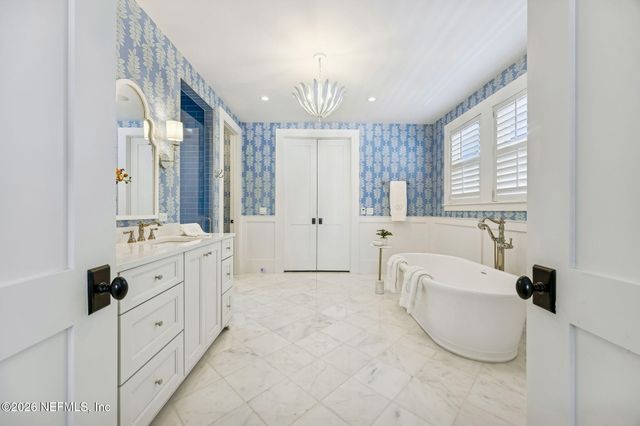 357 12TH Street, Atlantic Beach, FL 32233