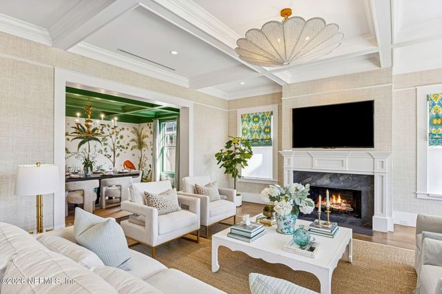 357 12TH Street, Atlantic Beach, FL 32233