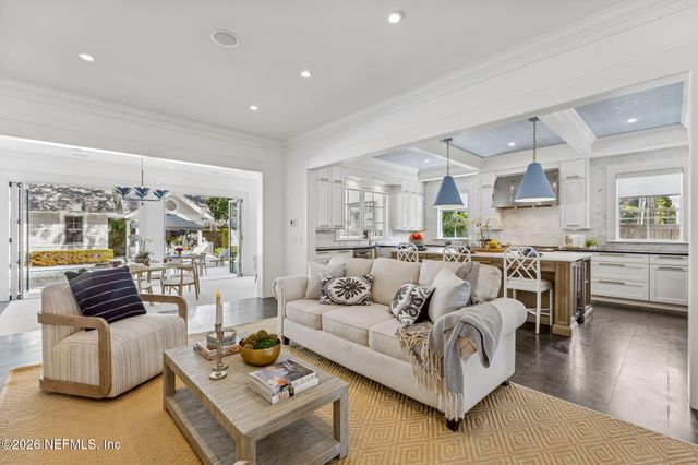 357 12TH Street, Atlantic Beach, FL 32233