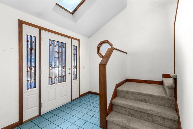 40 Menotomy Rd., Plymouth, MA 02360