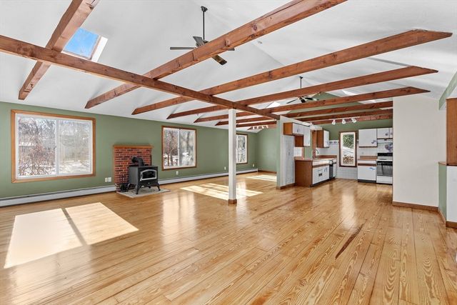 40 Menotomy Rd., Plymouth, MA 02360