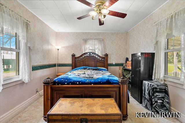 12524 Hoskins Avenue Ne, Algoma Twp, MI 49319