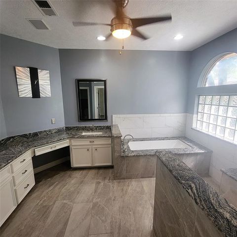 12402 Fisher Drive, Mont Belvieu, TX 77523