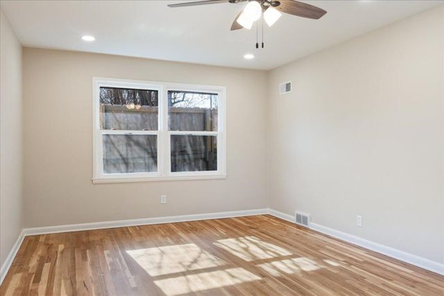 2435 S Brentwood Boulevard, Springfield, MO 65804