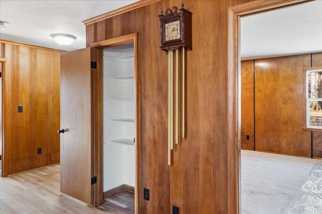 2435 S Brentwood Boulevard, Springfield, MO 65804