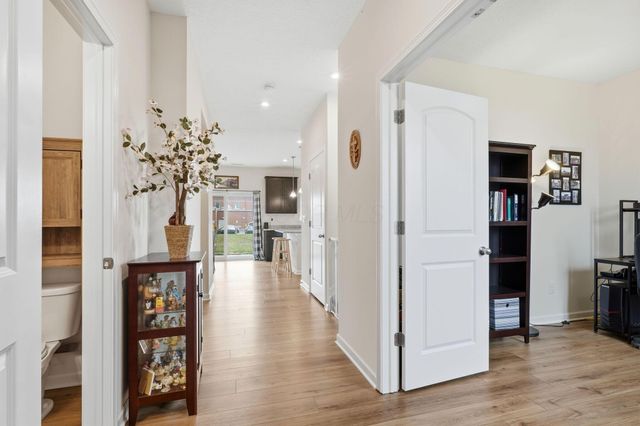 612 Bloomfield Avenue, South Bloomfield, OH 43103