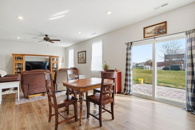 612 Bloomfield Avenue, South Bloomfield, OH 43103