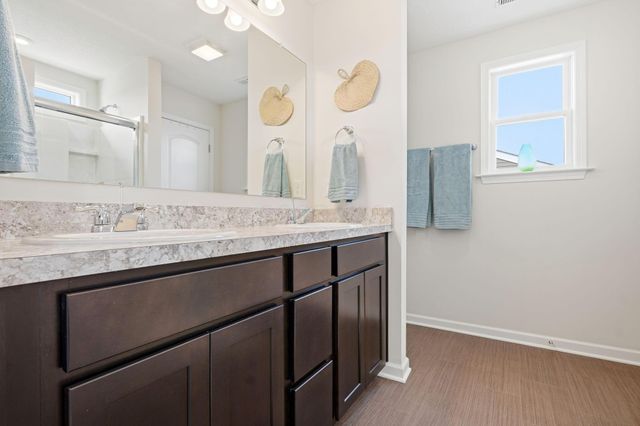 612 Bloomfield Avenue, South Bloomfield, OH 43103