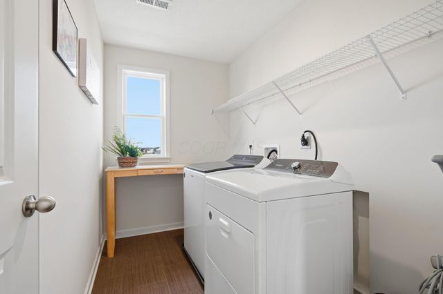 612 Bloomfield Avenue, South Bloomfield, OH 43103