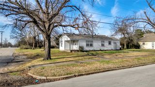 901 Johnson Street, Terrell, TX 75160