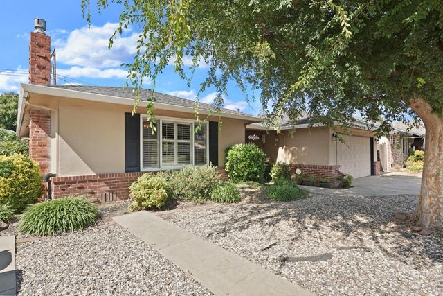 819 Sylvia Dr, Lodi, CA 95240