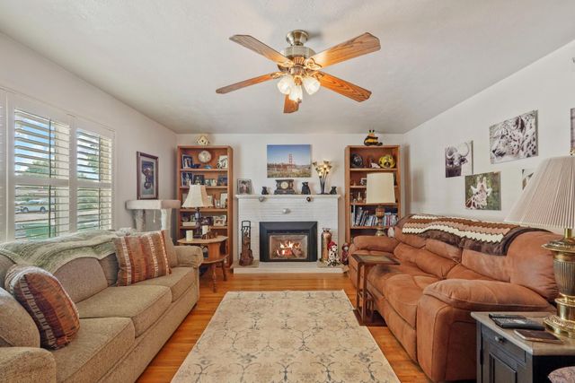 819 Sylvia Dr, Lodi, CA 95240