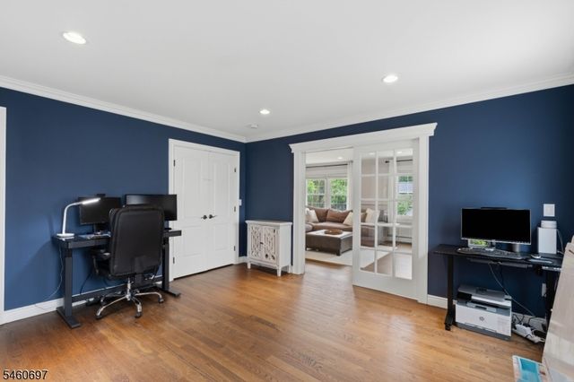 15 Almroth Dr, Wayne Twp., NJ 07470