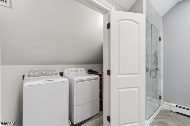 15 Almroth Dr, Wayne Twp., NJ 07470