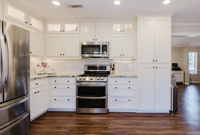 37 Arcadia Circle, Bryant, AR 72022