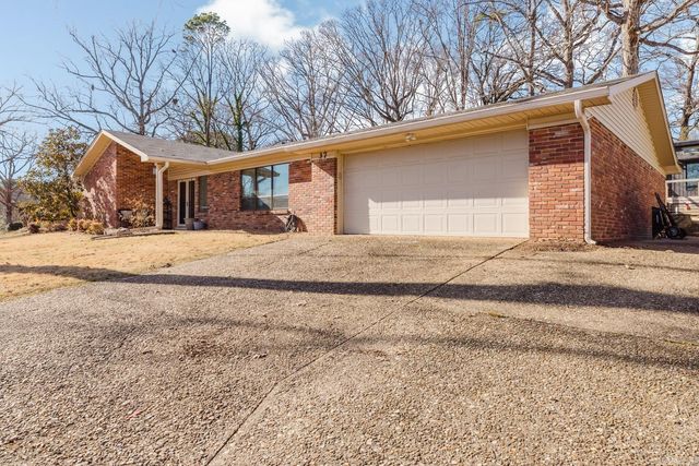 37 Arcadia Circle, Bryant, AR 72022