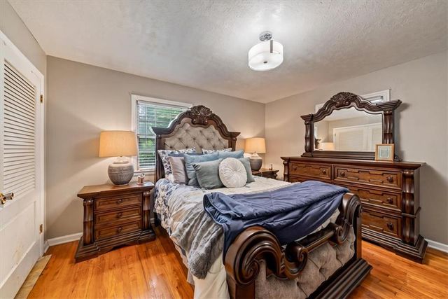 8701 Evanston Avenue, Raytown, MO 64138