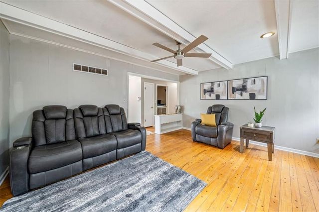8701 Evanston Avenue, Raytown, MO 64138