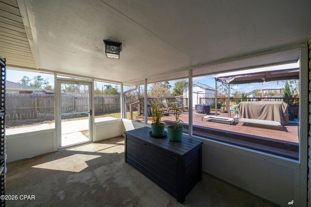 707 Plantation Circle, Panama City, FL 32404