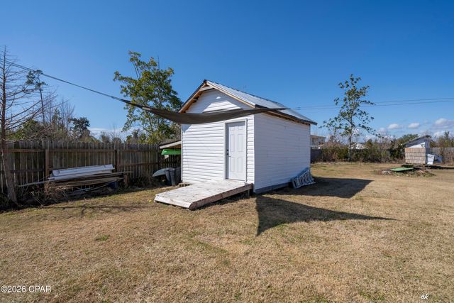 707 Plantation Circle, Panama City, FL 32404