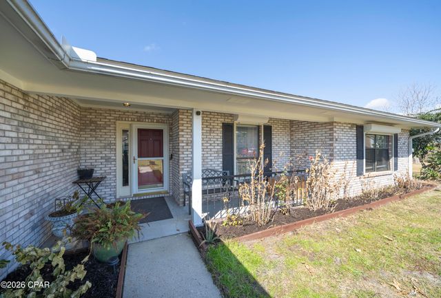 707 Plantation Circle, Panama City, FL 32404