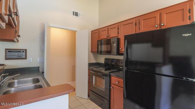 1737 James Buchanan Drive, Biloxi, MS 39531