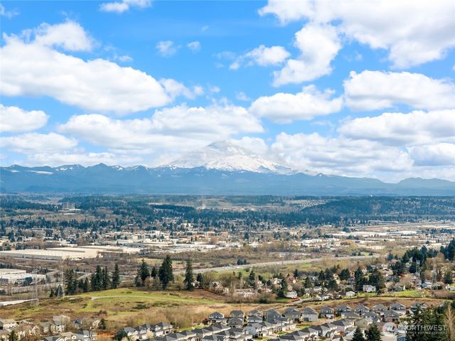 5610 S 296th Court, Auburn, WA 98001