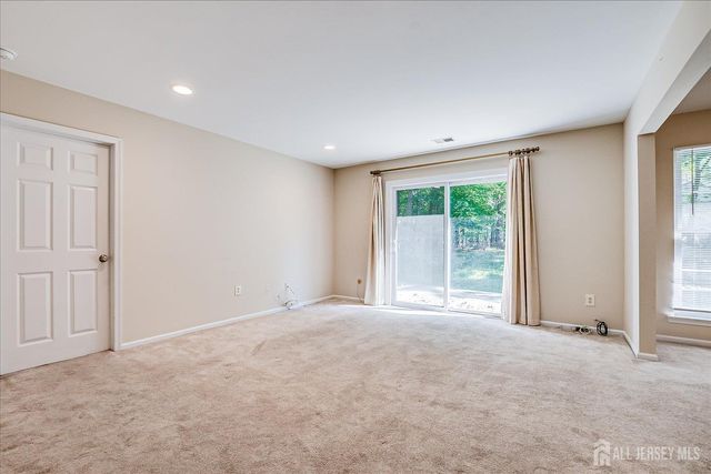1801 Timber Oaks Road, Edison, NJ 08820