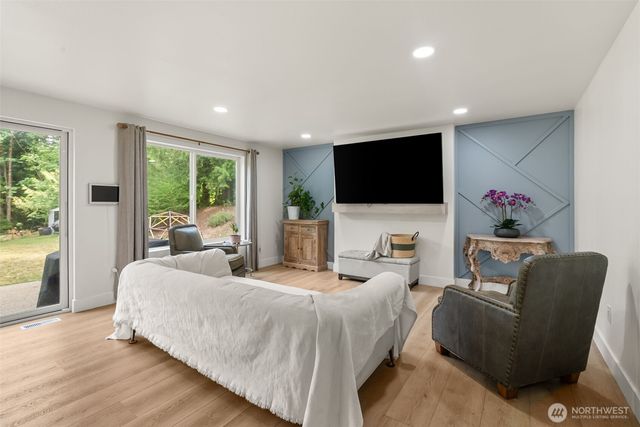 12611 194th Ave NW, Gig Harbor, WA 98329